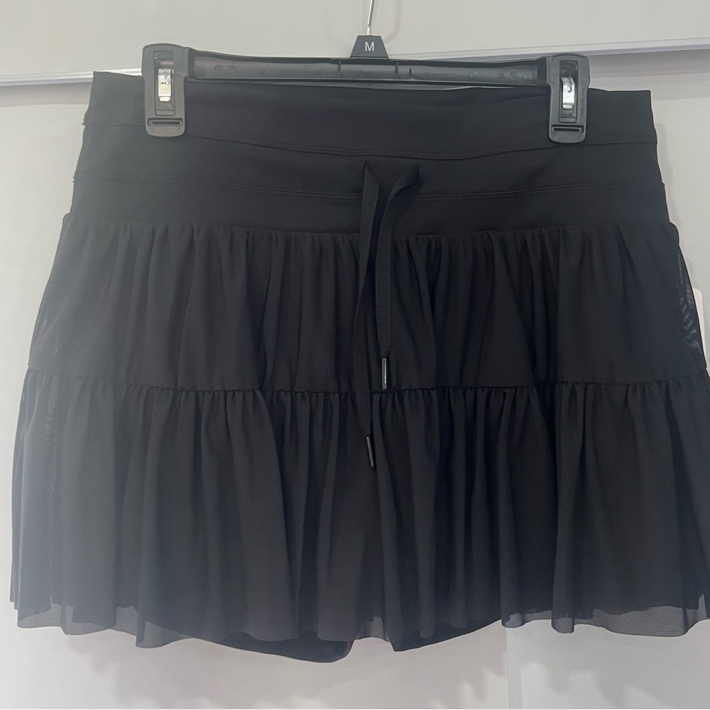 Elegant Black Mini Skirtβ